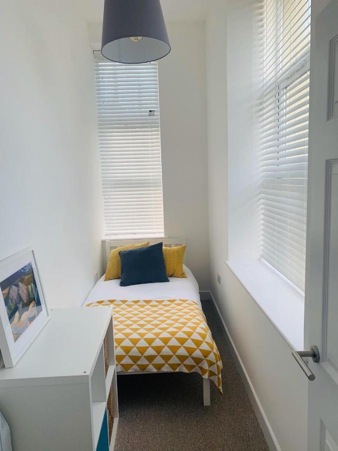 Ferry House Apartment Pembroke Dock Luaran gambar